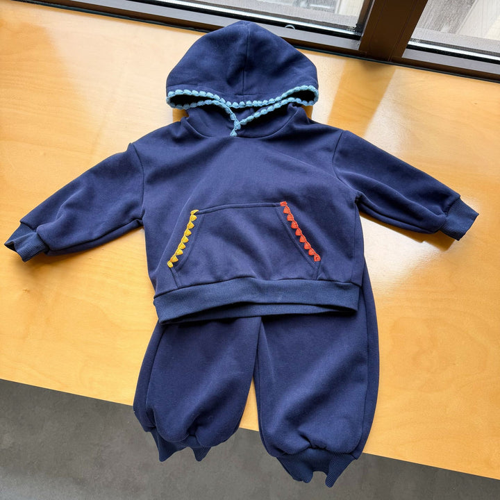 【80-150】刺繍デザインフーディーセットアップ