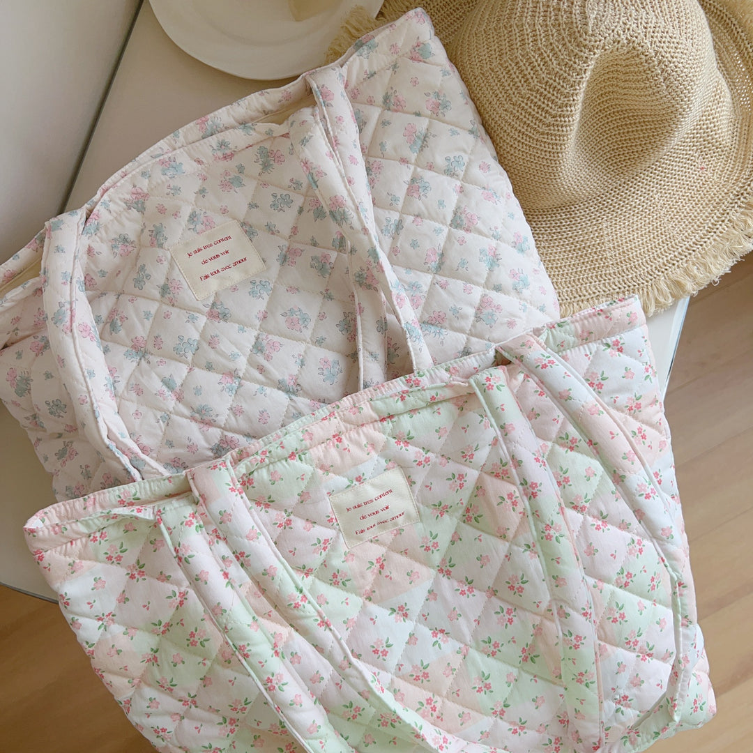 キュートデザインキルティングバッグ