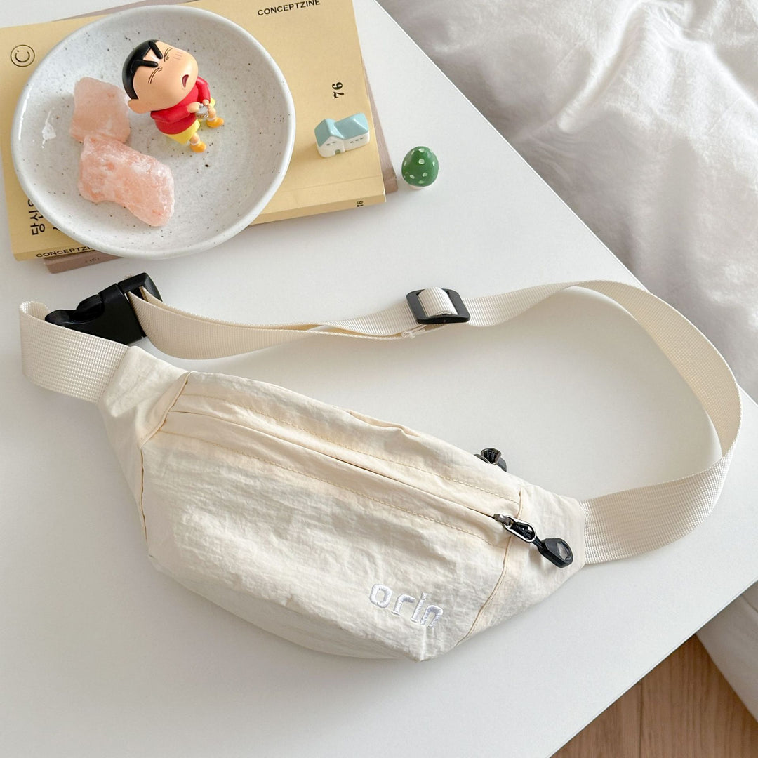 シンプルボディバッグ