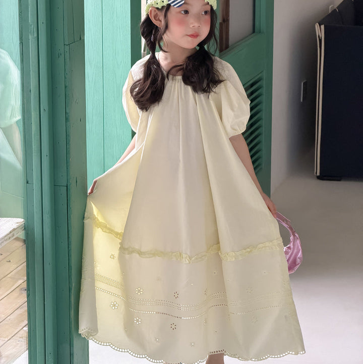 【100-150】レースデザインパフスリーブワンピース