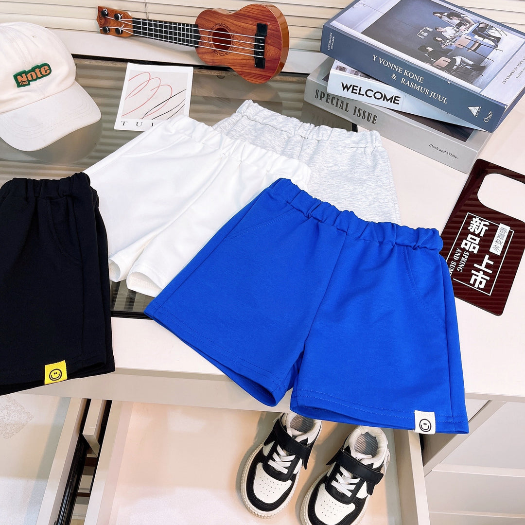 【90-140】ワンポイントスマイルショートパンツ