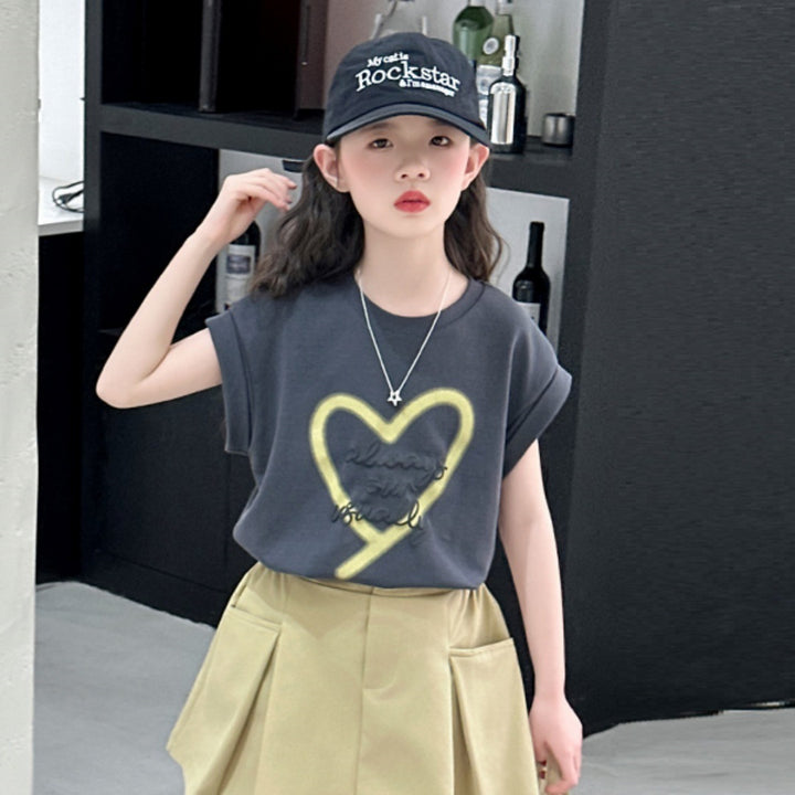 【120-150】ハート×ロゴTシャツ