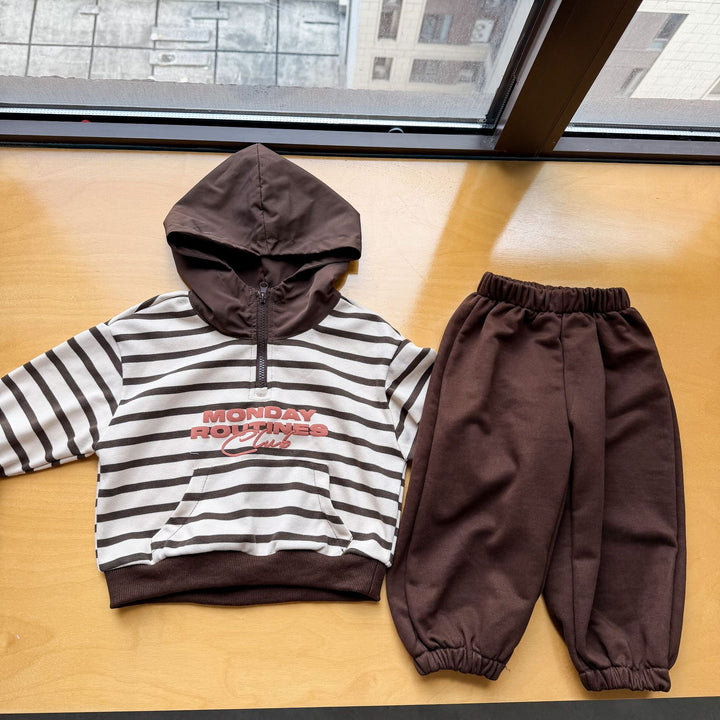 【80-150】ボーダー柄フーディートップス×ロングパンツセット