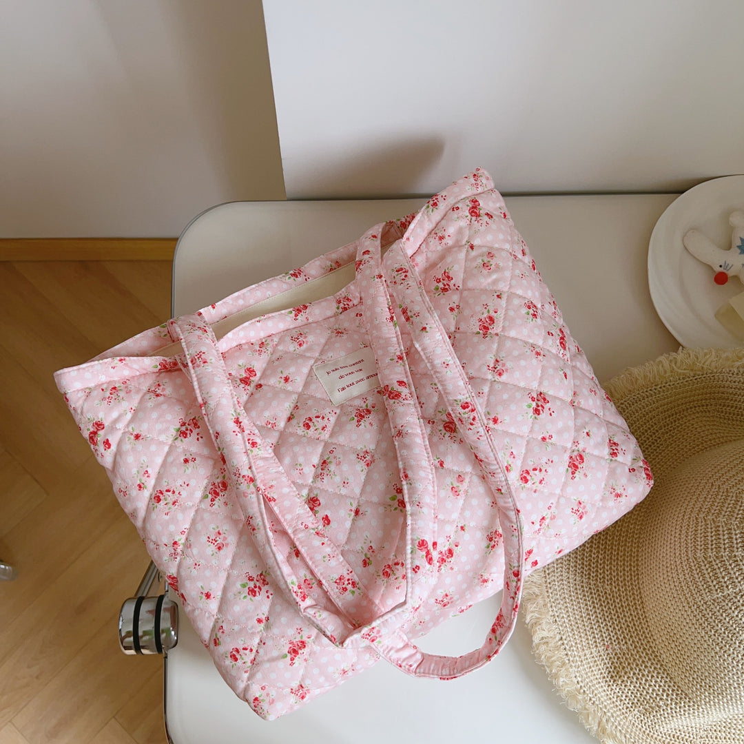 キュートデザインキルティングバッグ