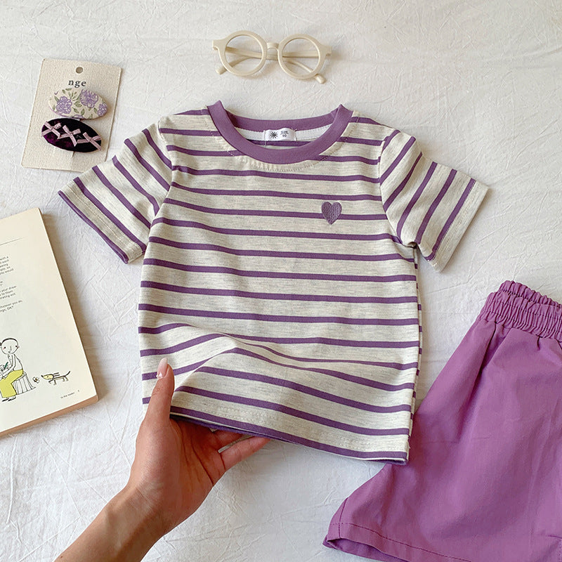 【90-150】ボーダー柄ワンポイントハートTシャツ