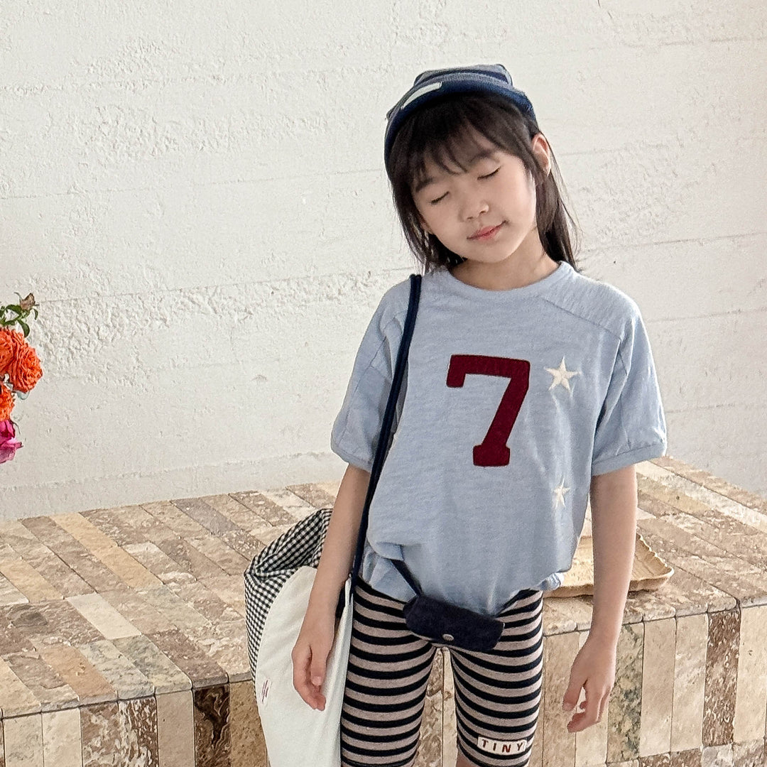 【80-130】スター＆７Tシャツ