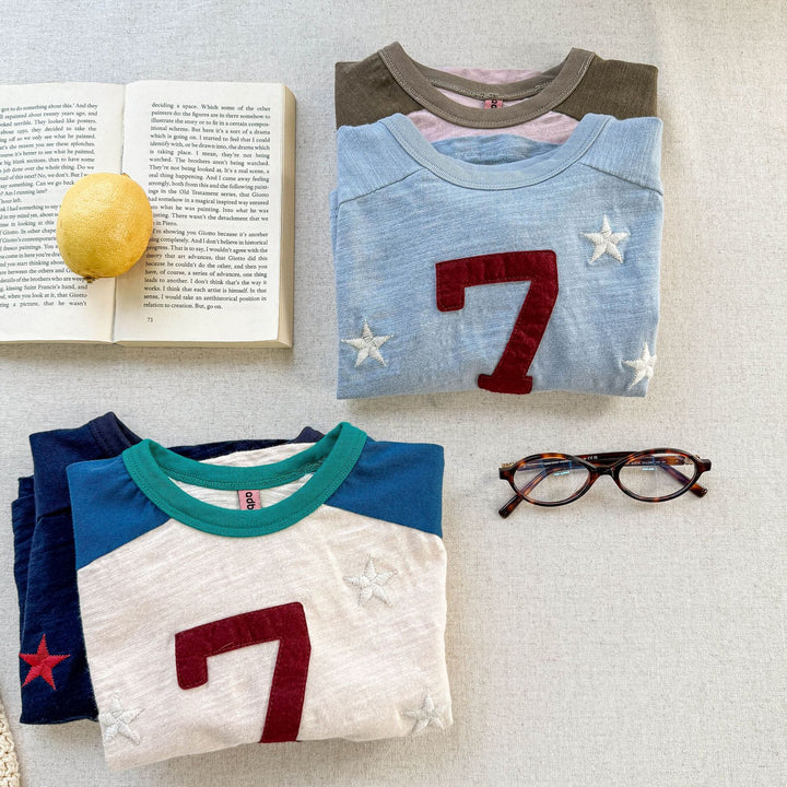 【80-130】スター＆７Tシャツ