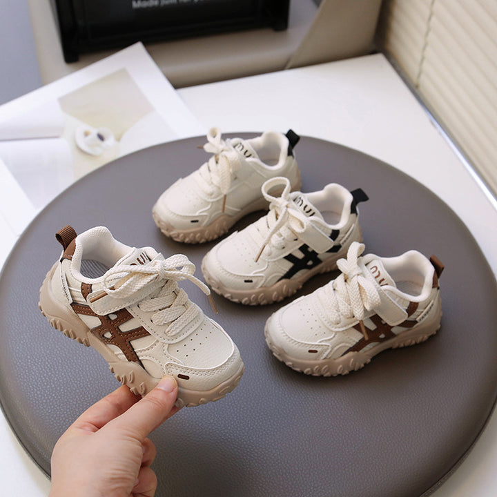 【13.5-18.5】ラインデザインカジュアルスニーカー