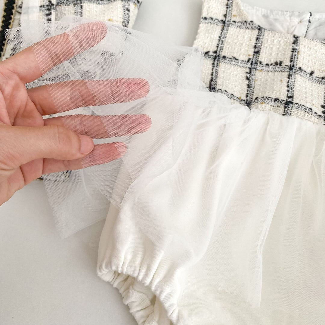 【73-100】ノースリーブチュールロンパース