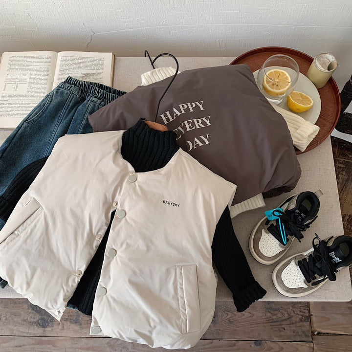 【90-140】バックロゴ中綿ベスト