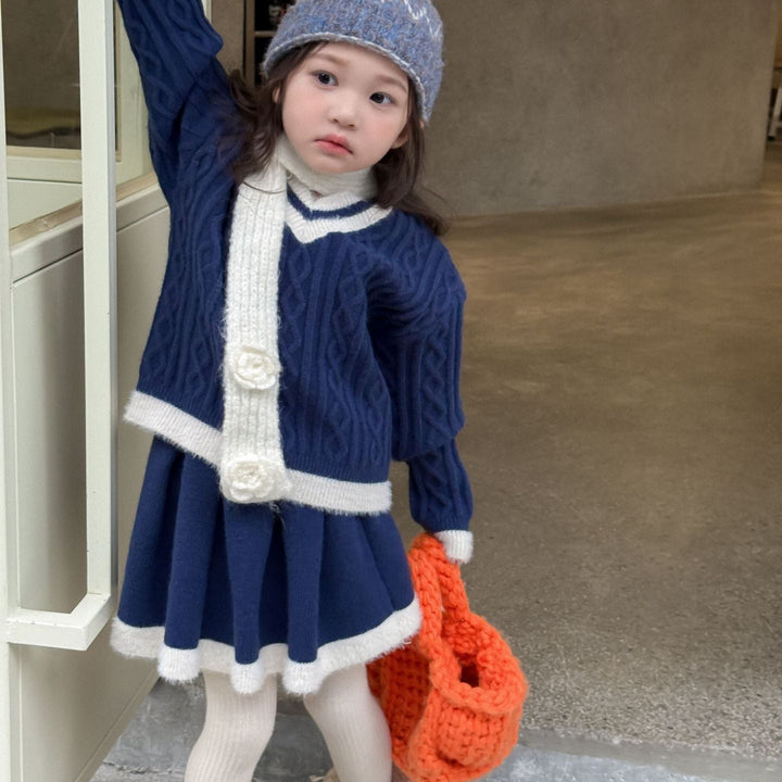 【90-140】ラインデザインニットセットアップ