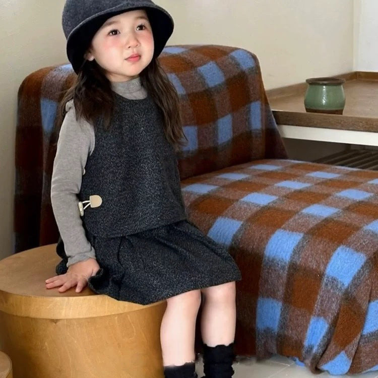 【90-130】サイドデザインベスト×プリーツミニスカートセット