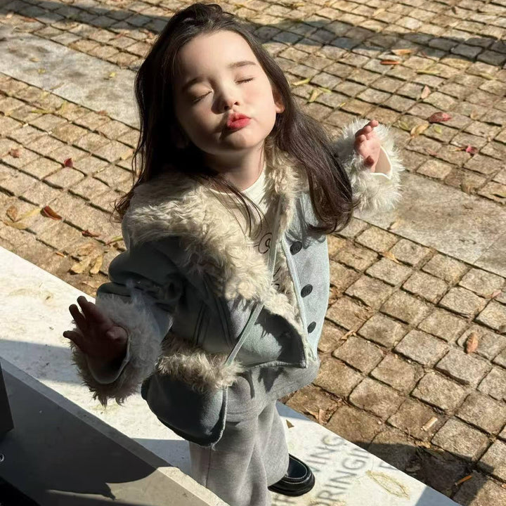 【80-130】ショルダーバッグ付きフェイクファーショートコート