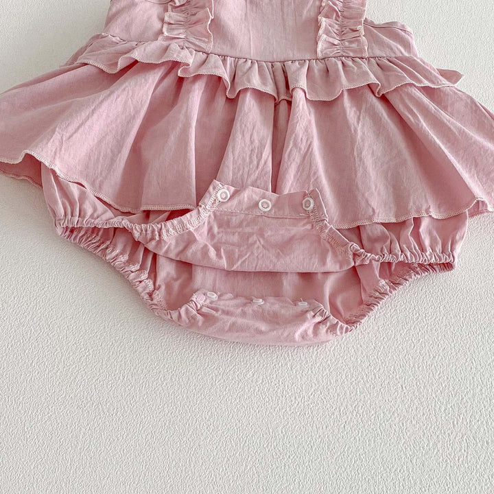 【73-90】フリルデザインキュートロンパース