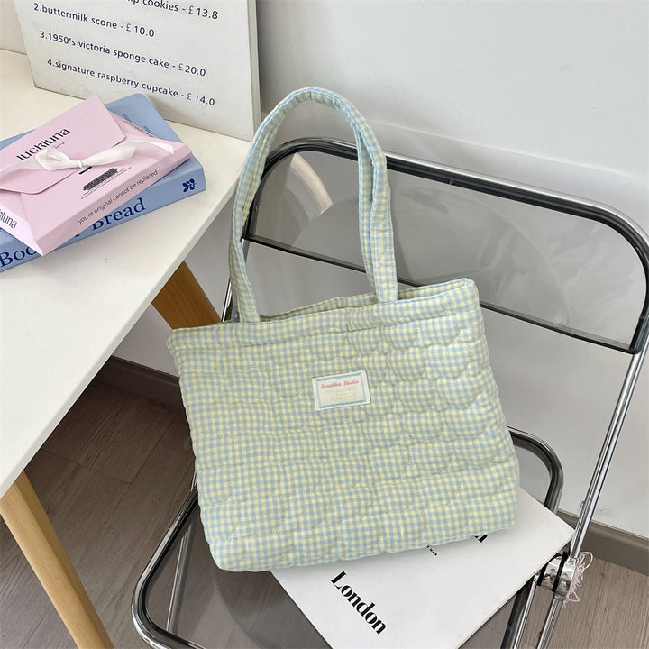 総柄キルティングバッグ