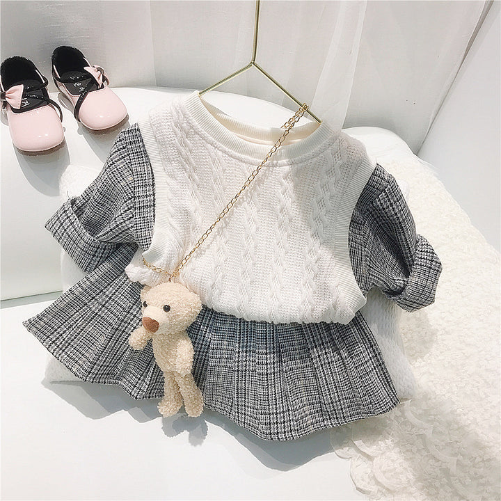 重ね着風チェックセットアップ