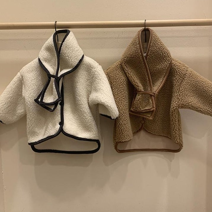 マフラー付きノーカラーアウター