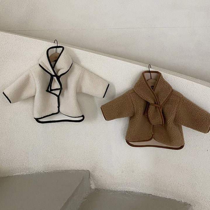 マフラー付きノーカラーアウター