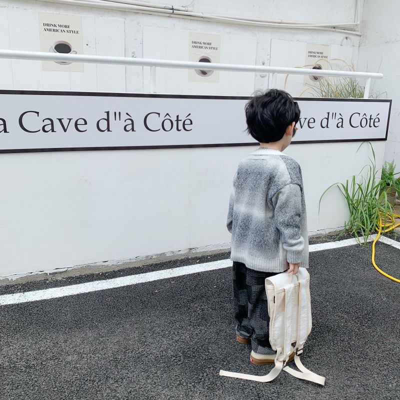 グラデーションカーディガン