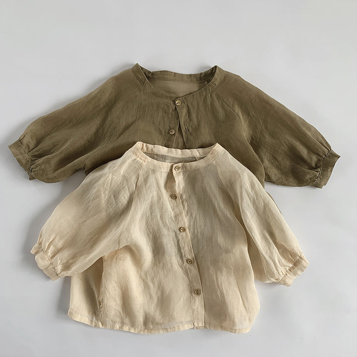シンプルシアーシャツ