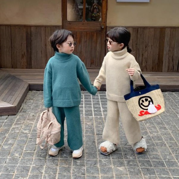 ニットセットアップ