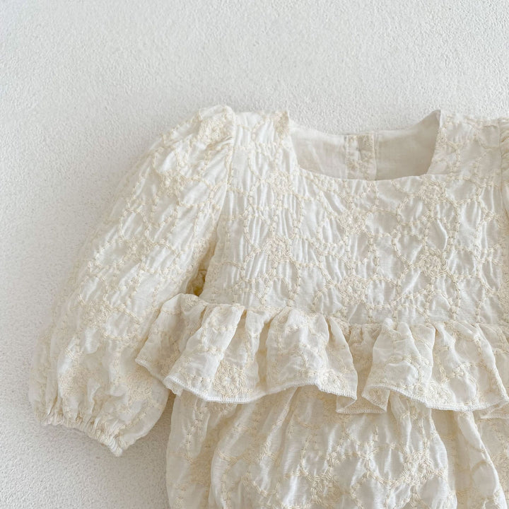 フリル刺繡ロンパース